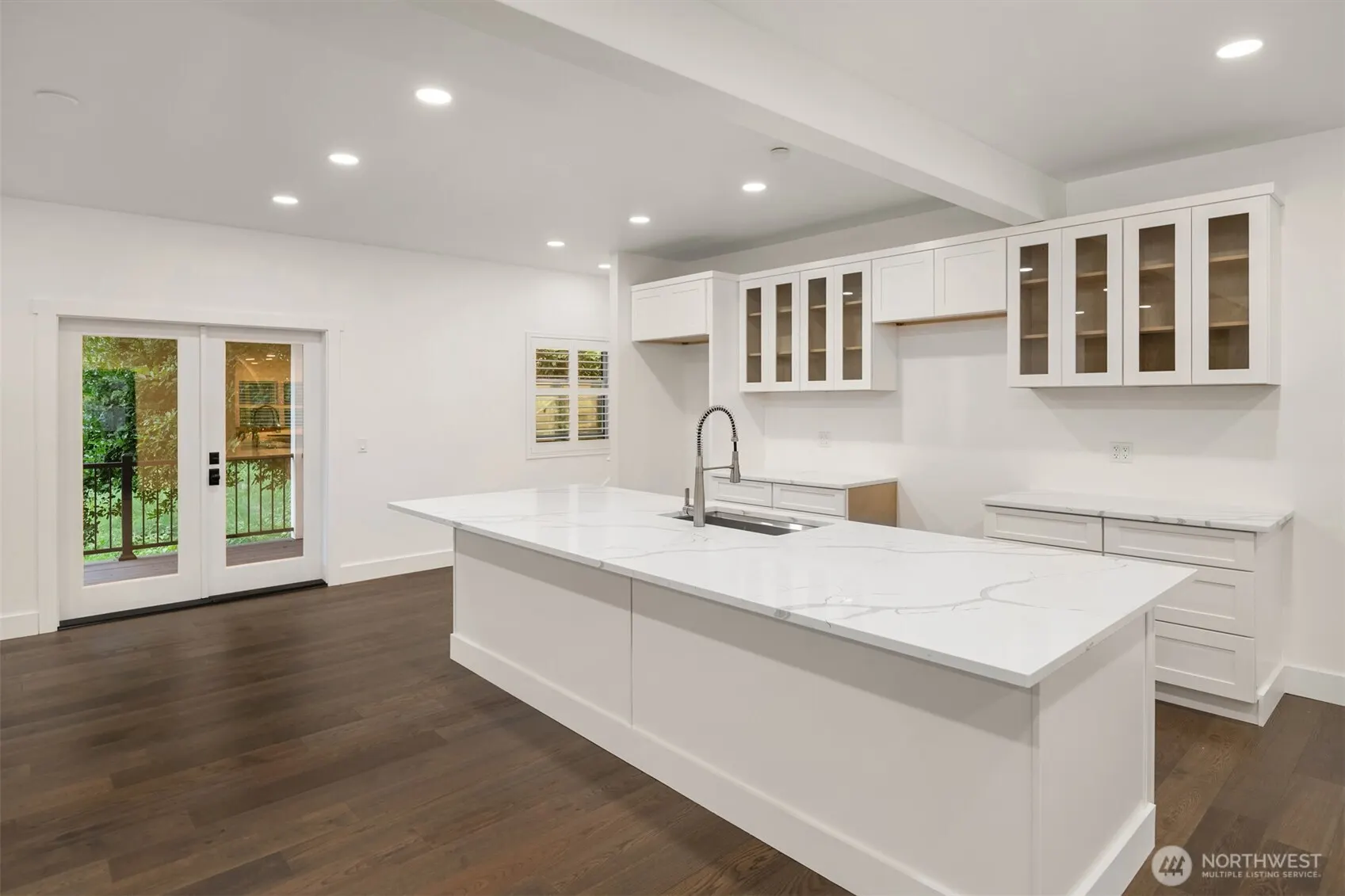 21002 NE 50th Street , Redmond, WA 98053-6003