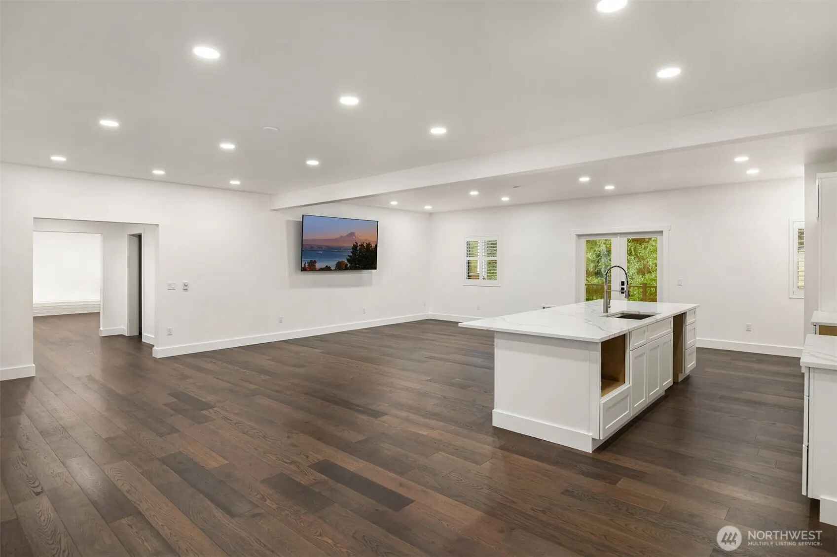 21002 NE 50th Street , Redmond, WA 98053-6003