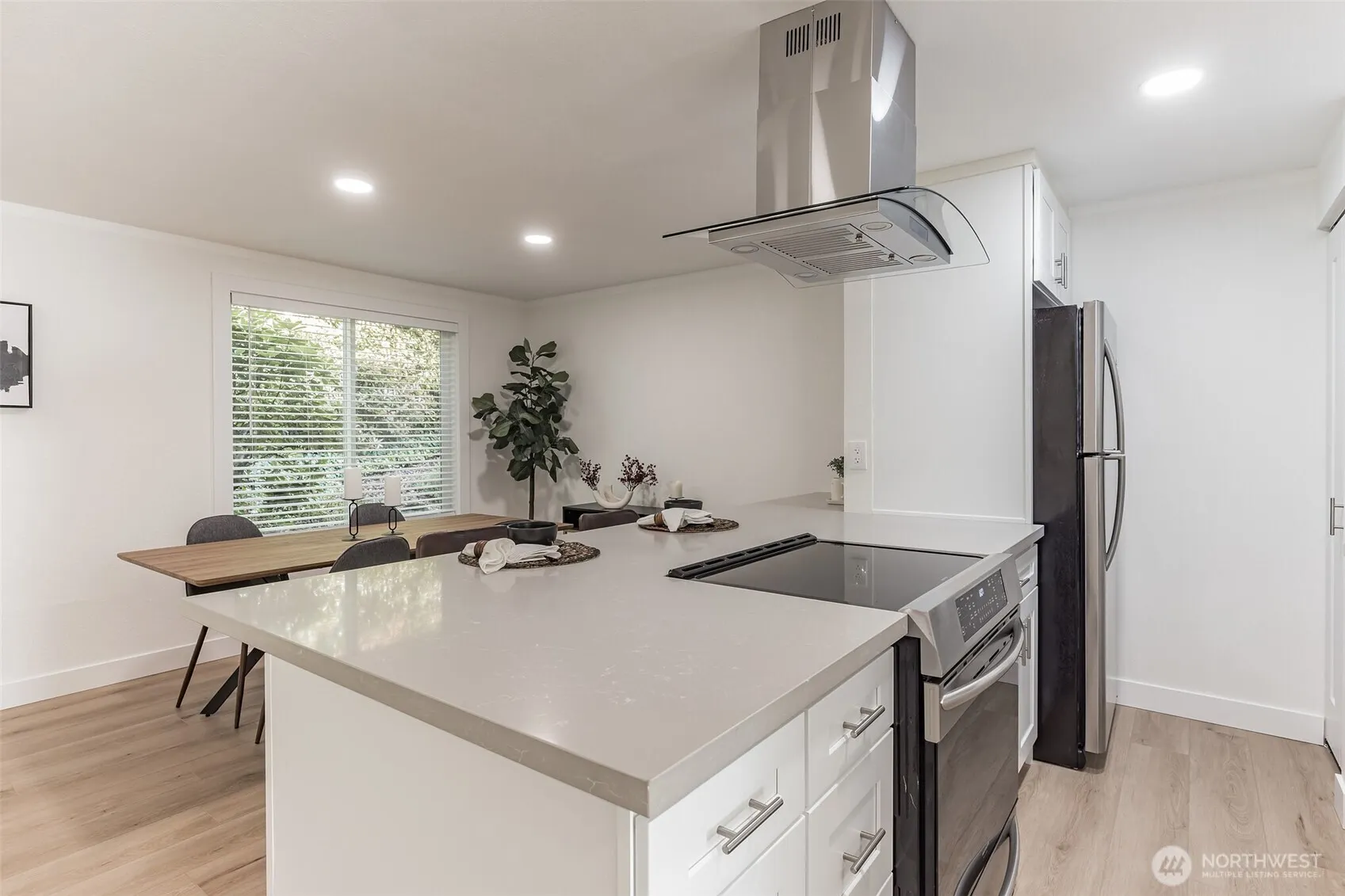 25732 115th Avenue SE #C101, Kent, WA 98030