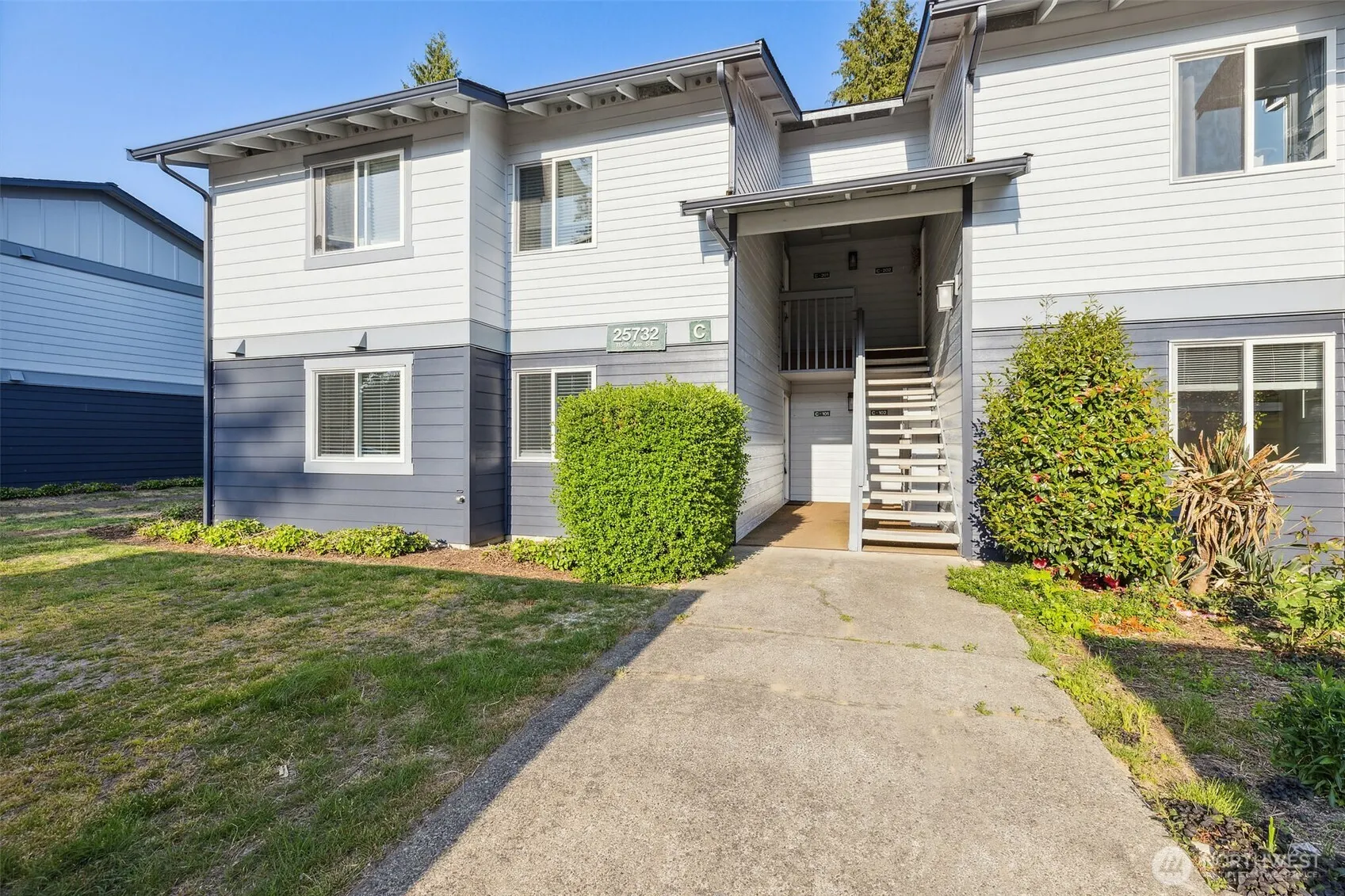 25732 115th Avenue SE #C101, Kent, WA 98030