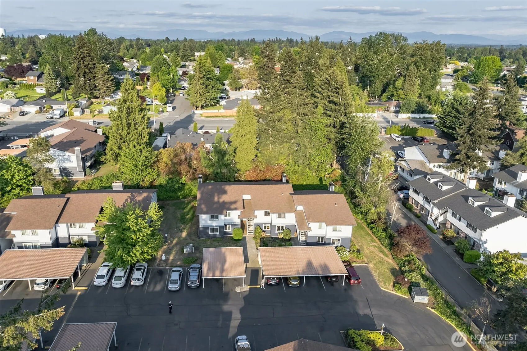 25732 115th Avenue SE #C101, Kent, WA 98030