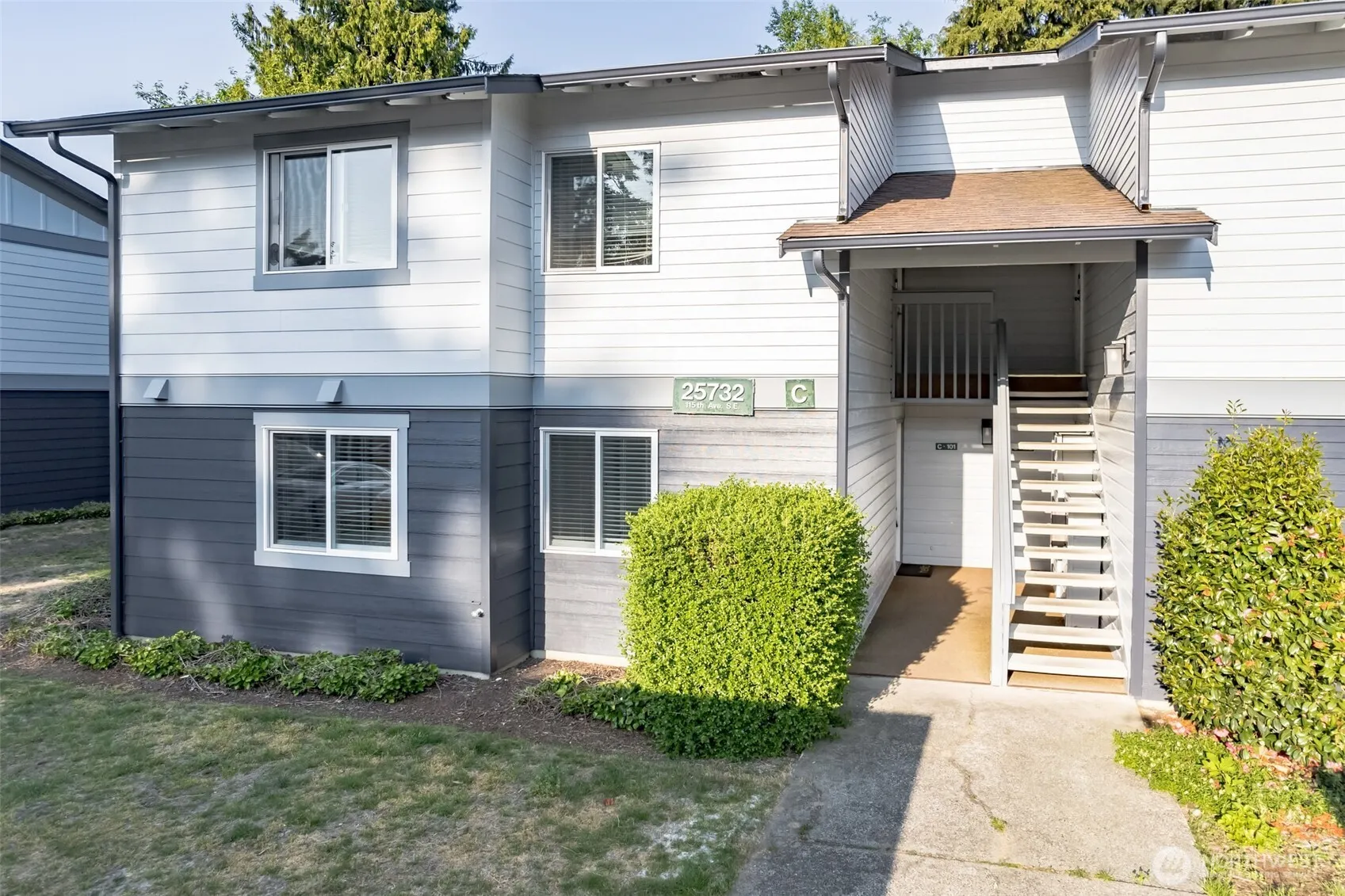 25732 115th Avenue SE #C101, Kent, WA 98030