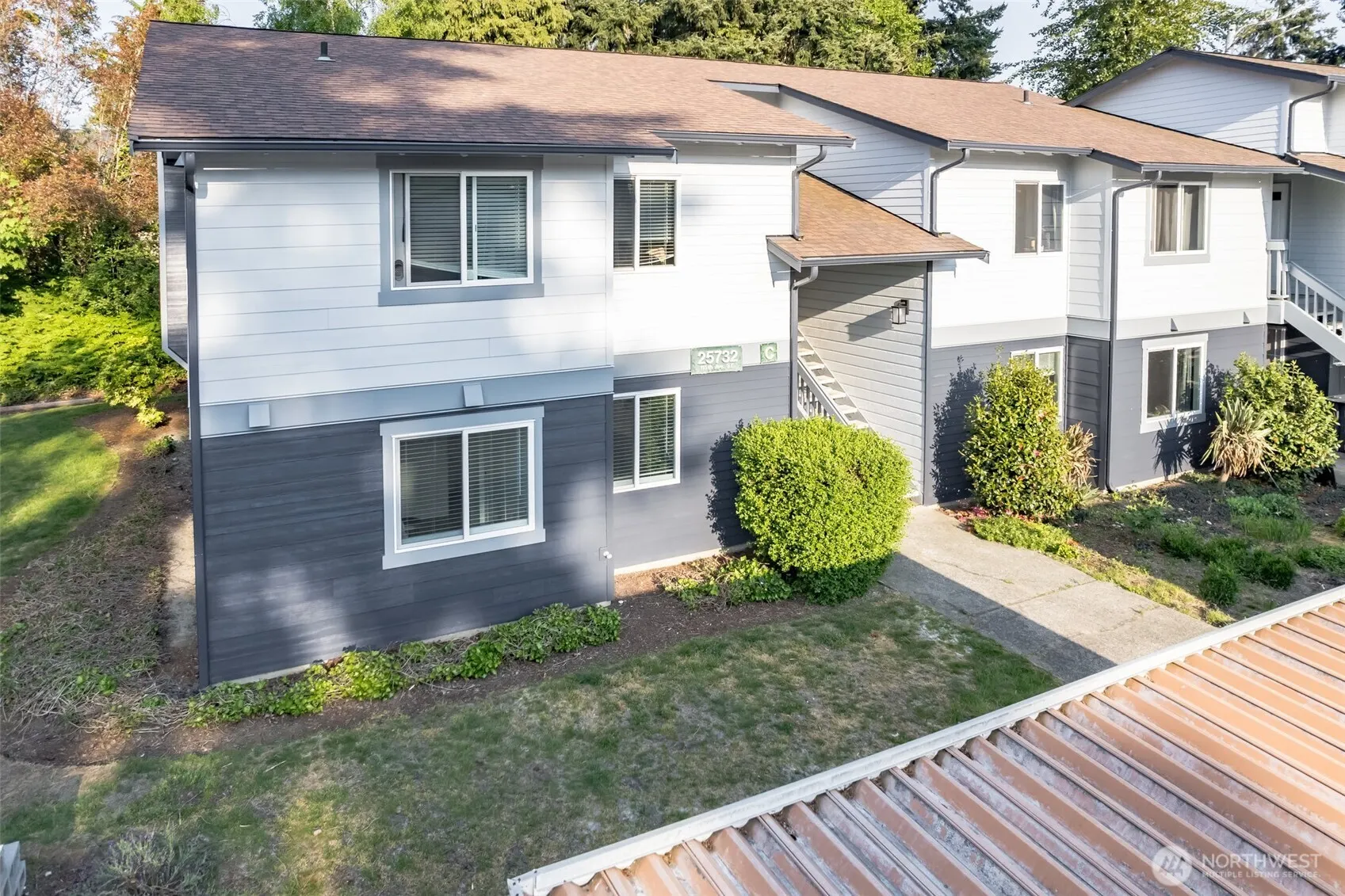 25732 115th Avenue SE #C101, Kent, WA 98030