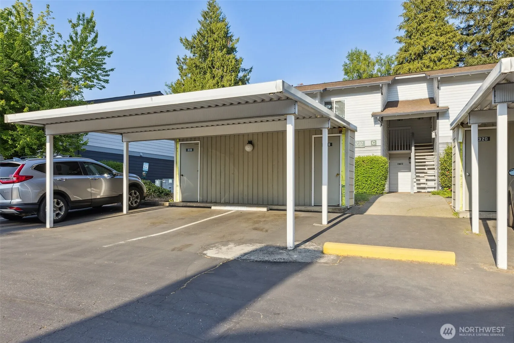 25732 115th Avenue SE #C101, Kent, WA 98030