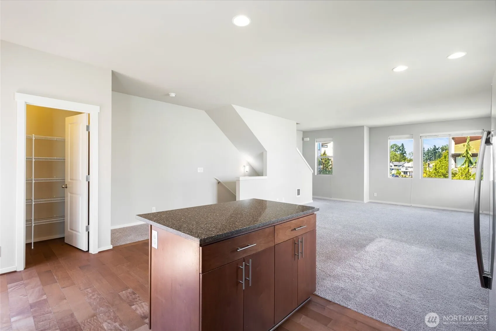 336 CHELAN Avenue NE, Renton, WA 98059