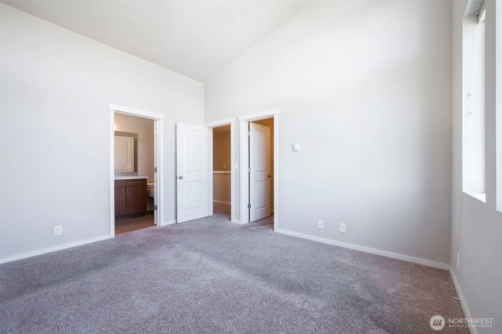 336 CHELAN Avenue NE, Renton, WA 98059