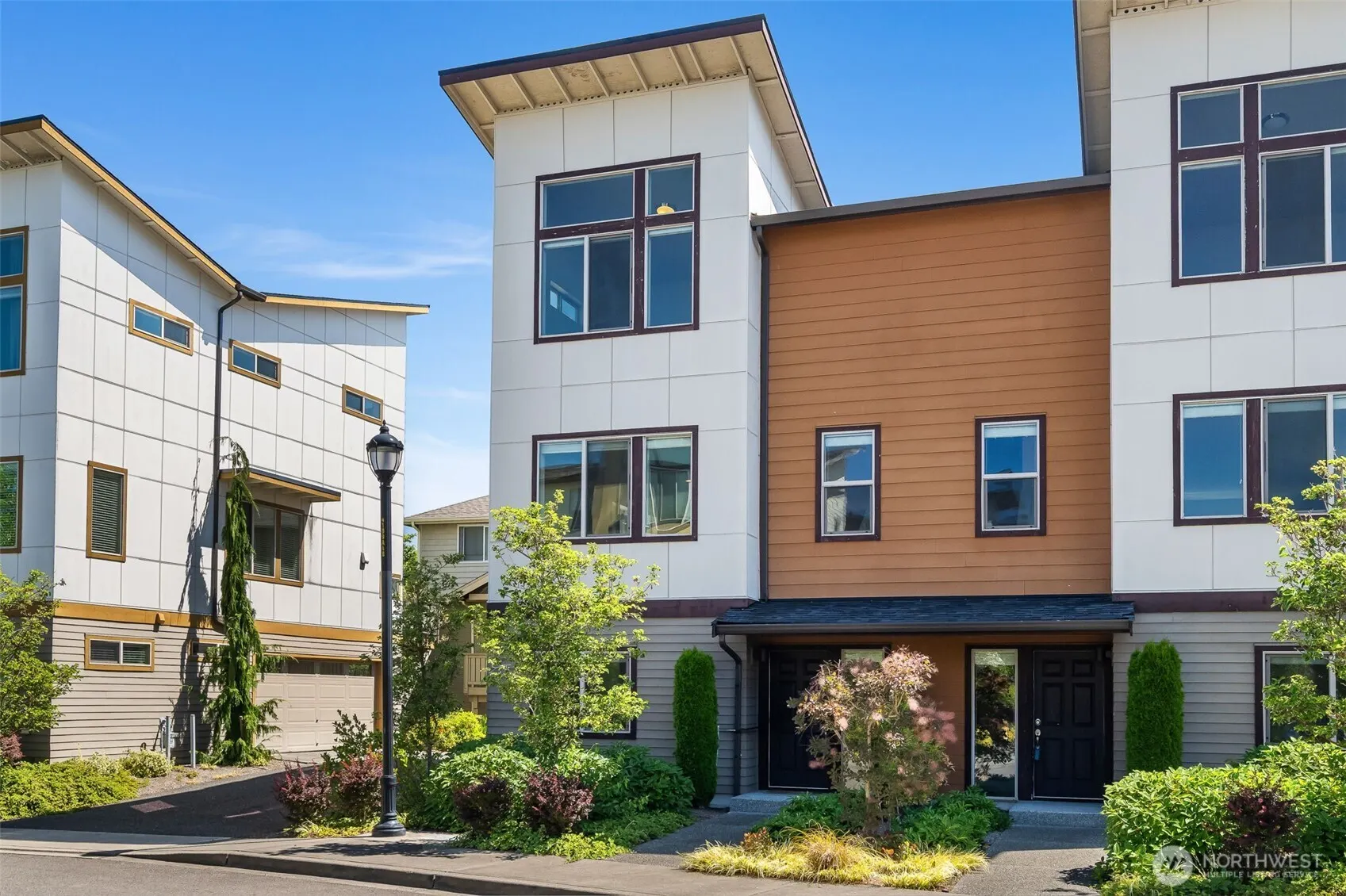 336 CHELAN Avenue NE, Renton, WA 98059