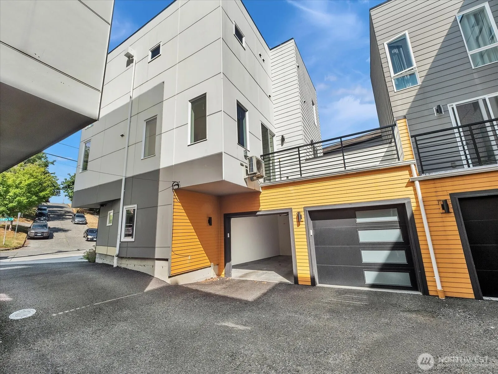 3628 14th Avenue S, Seattle, WA 98108