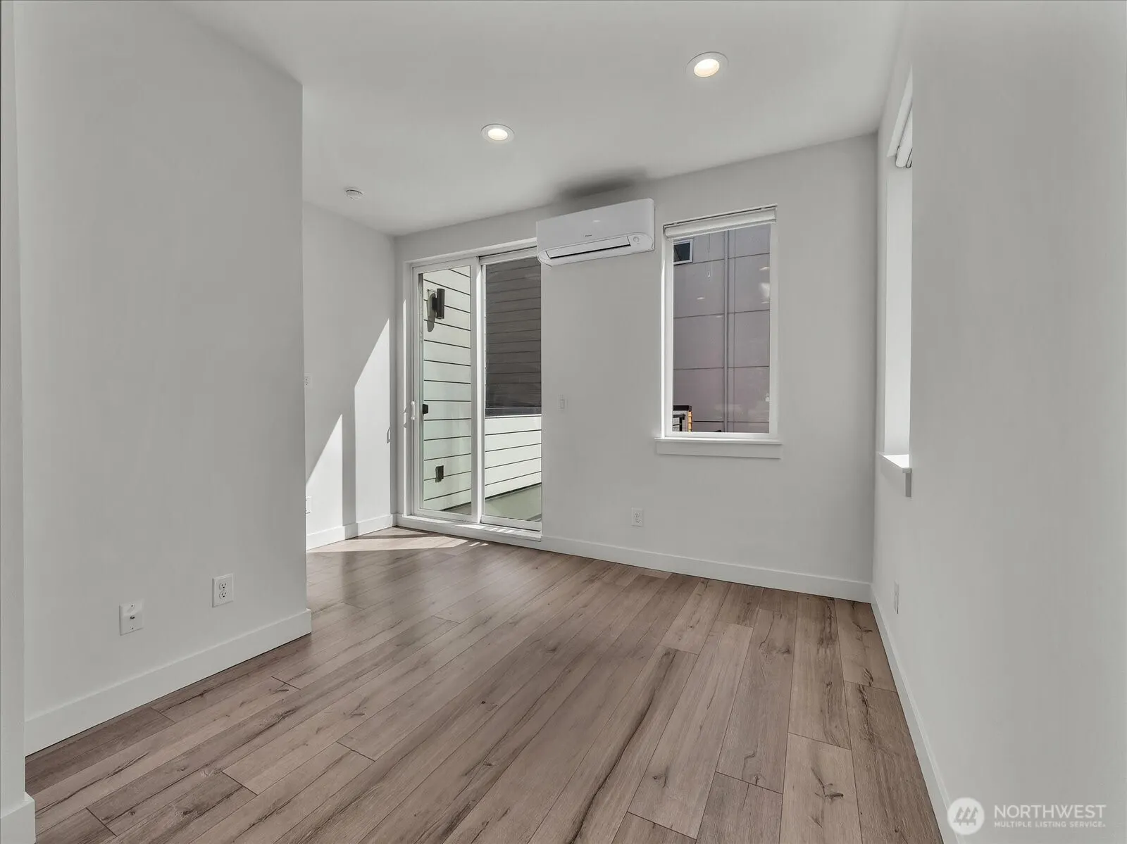 3628 14th Avenue S, Seattle, WA 98108