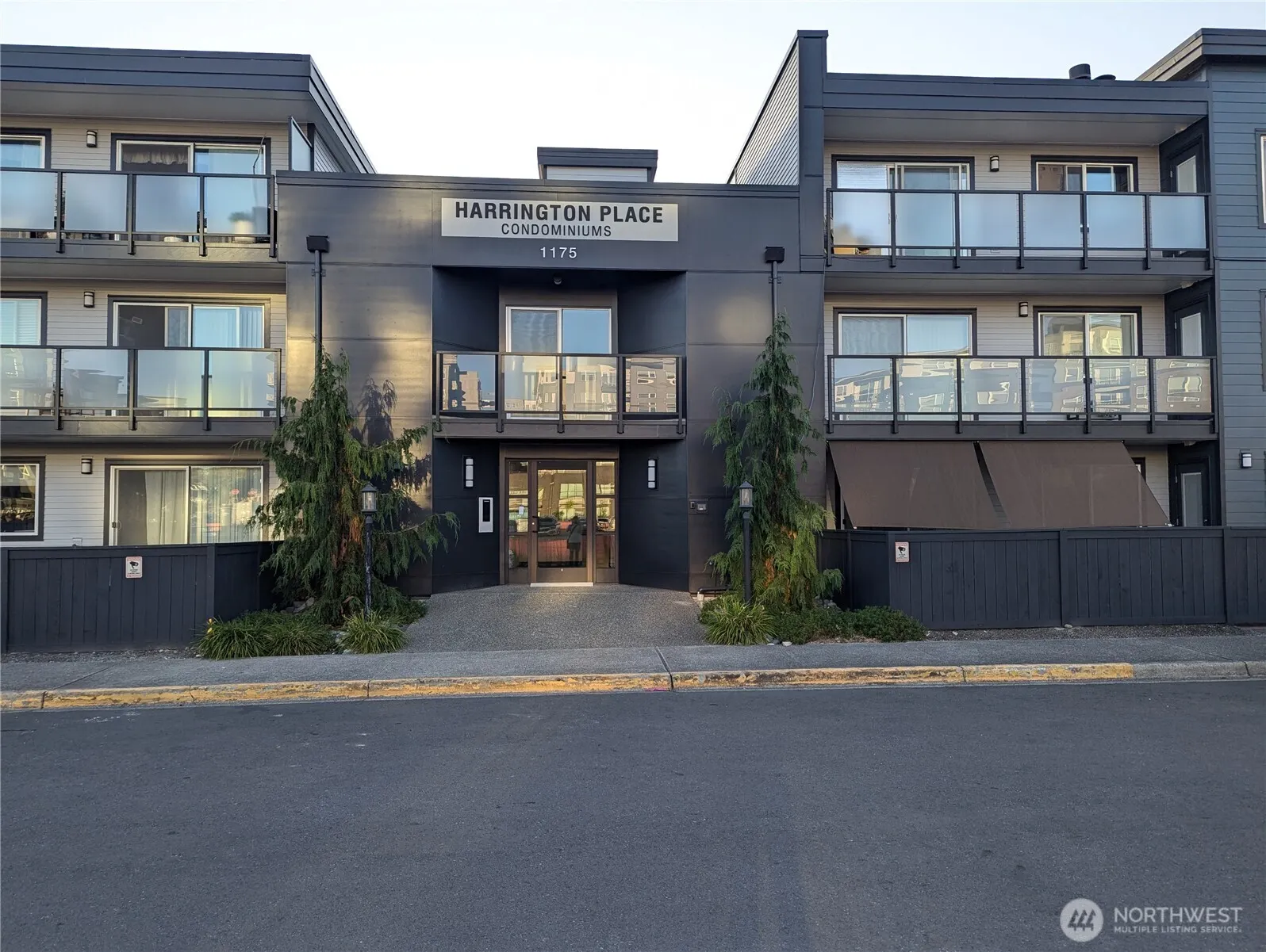 1175 Harrington Place NE #305, Renton, WA 98056