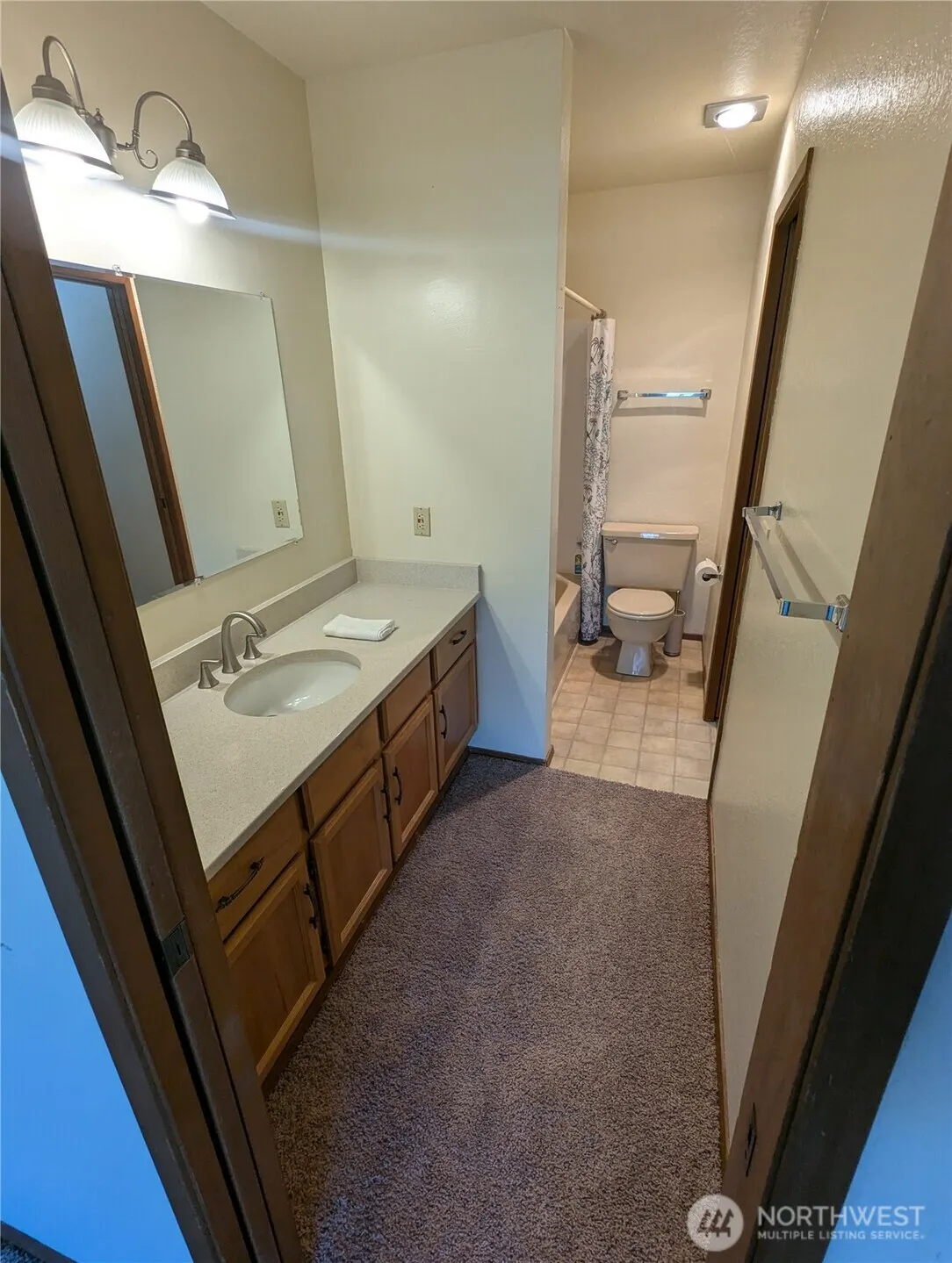 1175 Harrington Place NE #305, Renton, WA 98056