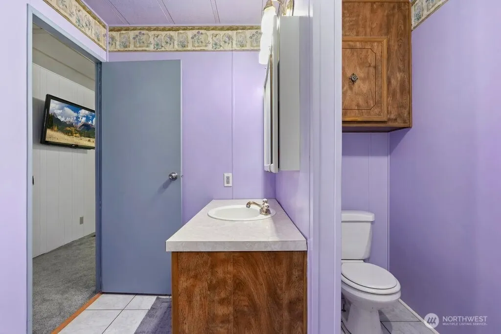 10427 SE 229th Street , Woodinville, WA 98077