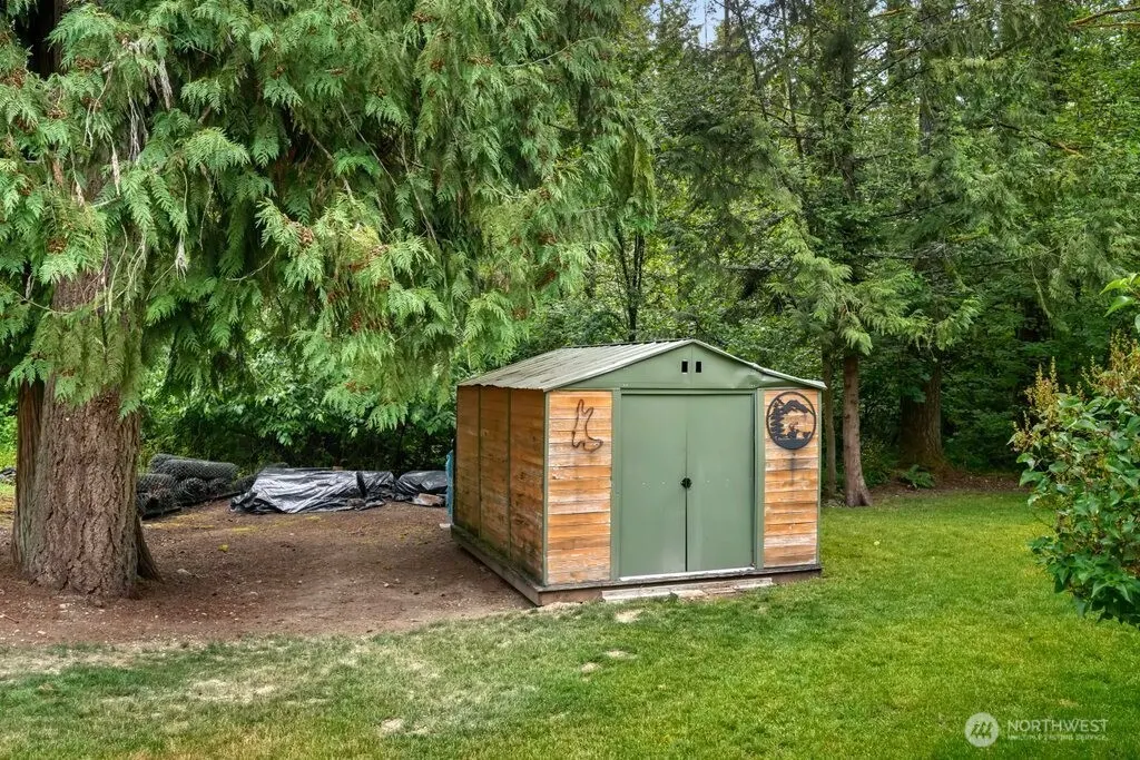 10427 SE 229th Street , Woodinville, WA 98077