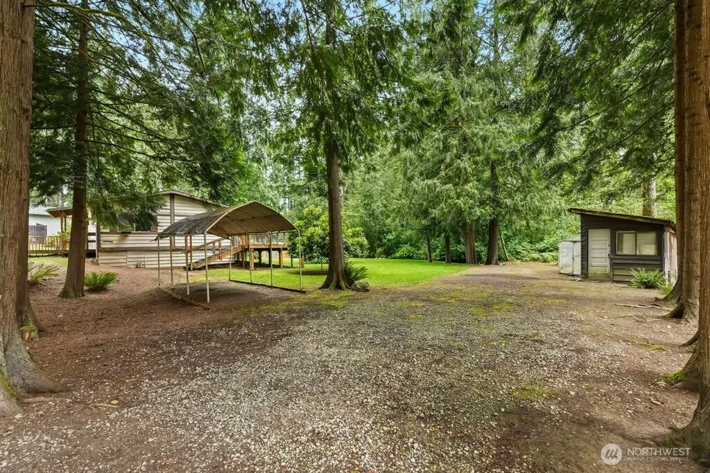 10427 SE 229th Street , Woodinville, WA 98077