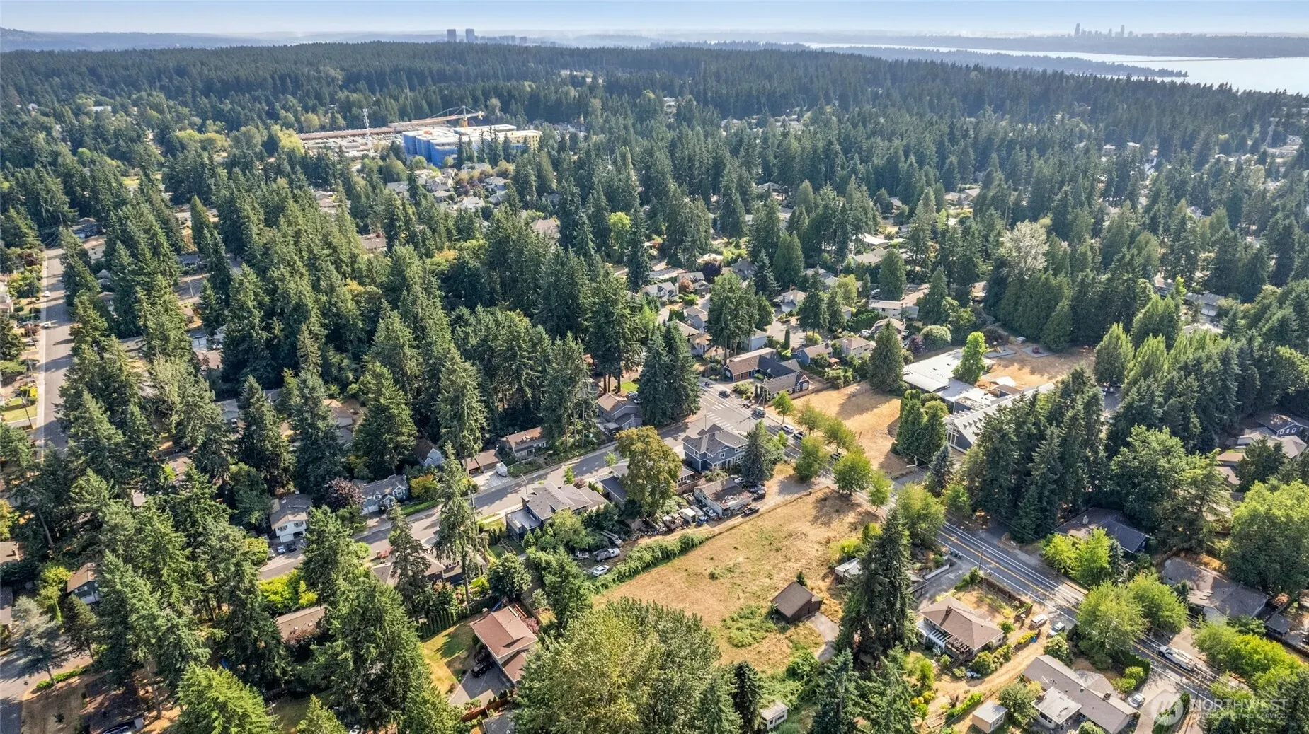 7512 132nd Avenue NE, Kirkland, WA 98033