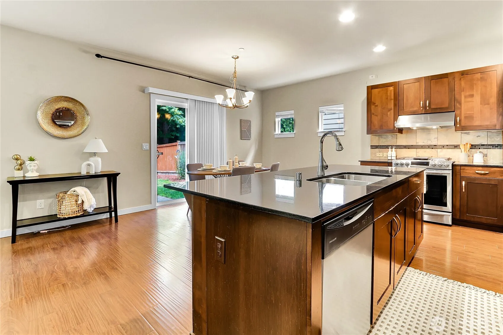 15796 SE 164th Place , Renton, WA 98058