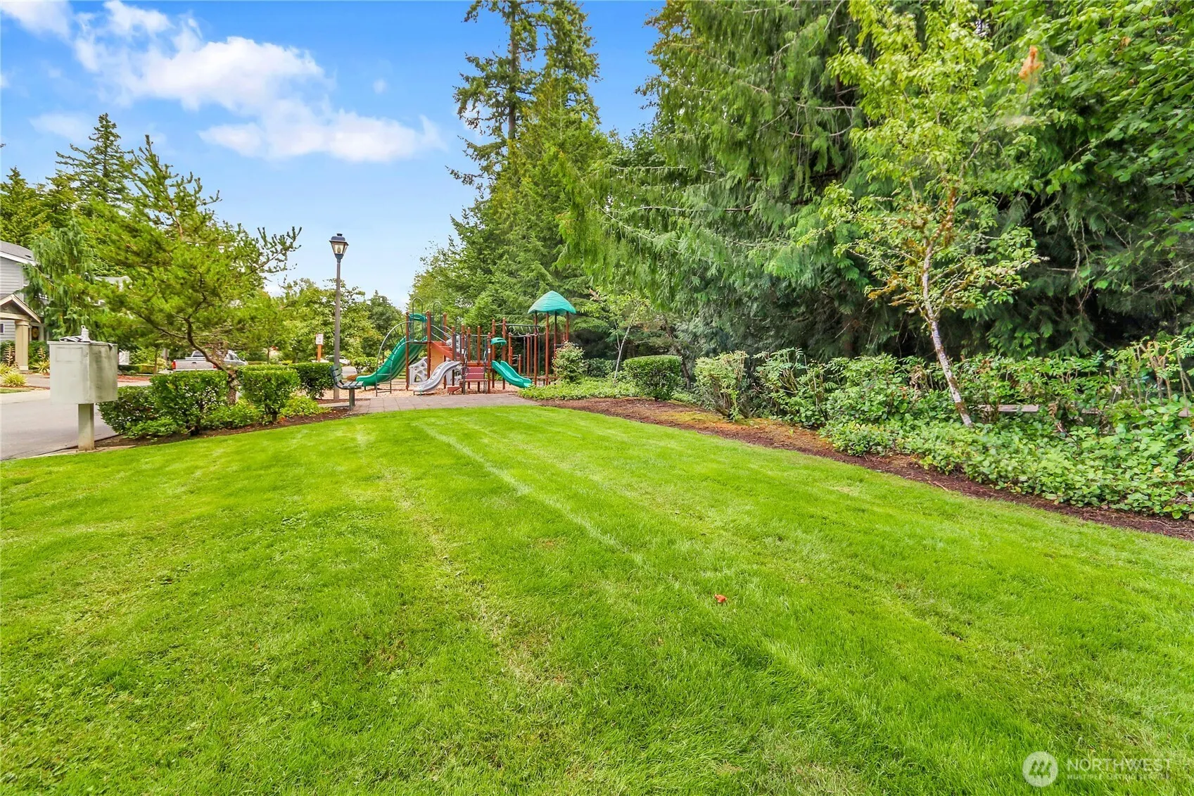 15796 SE 164th Place , Renton, WA 98058