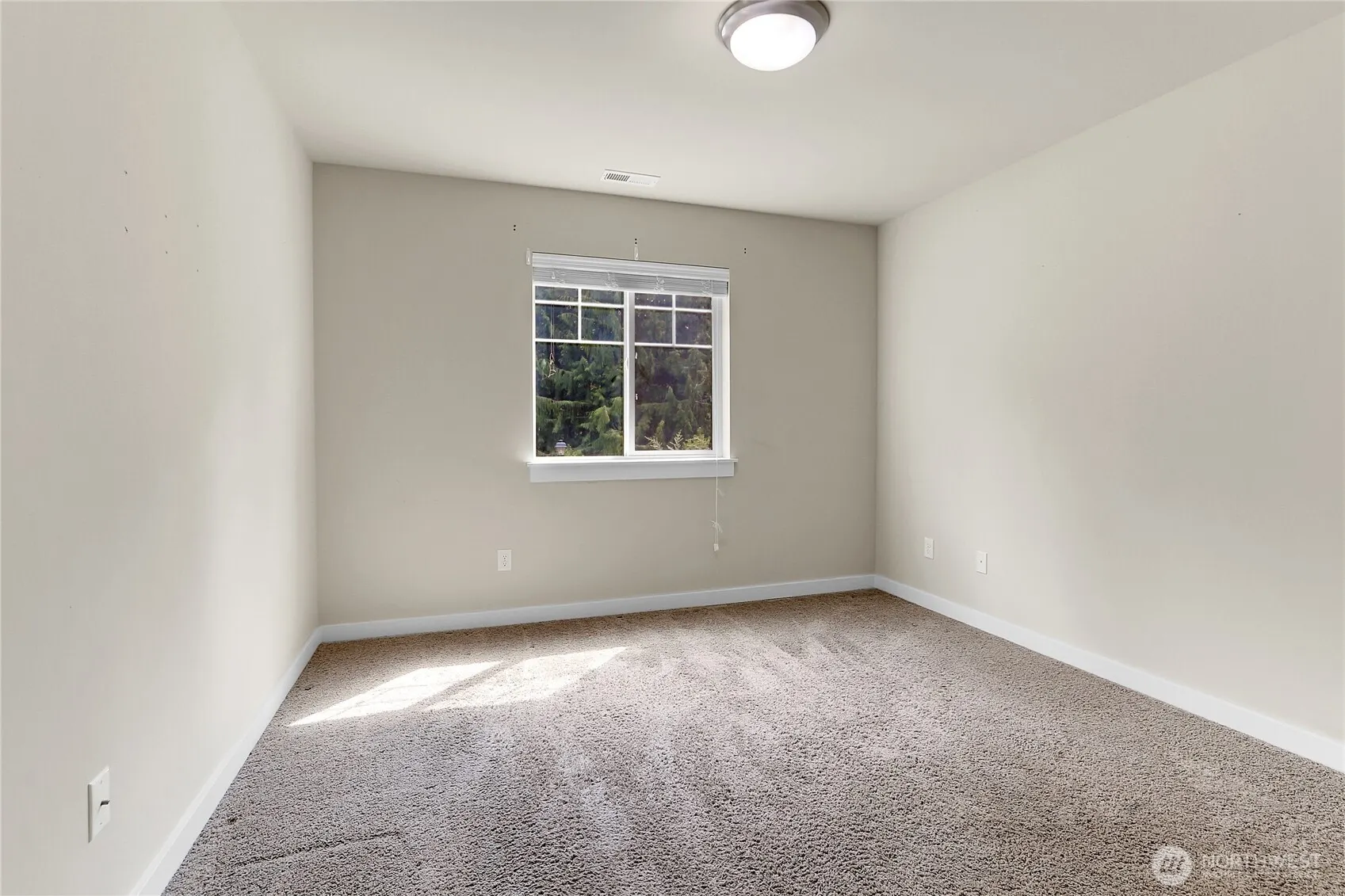 15796 SE 164th Place , Renton, WA 98058