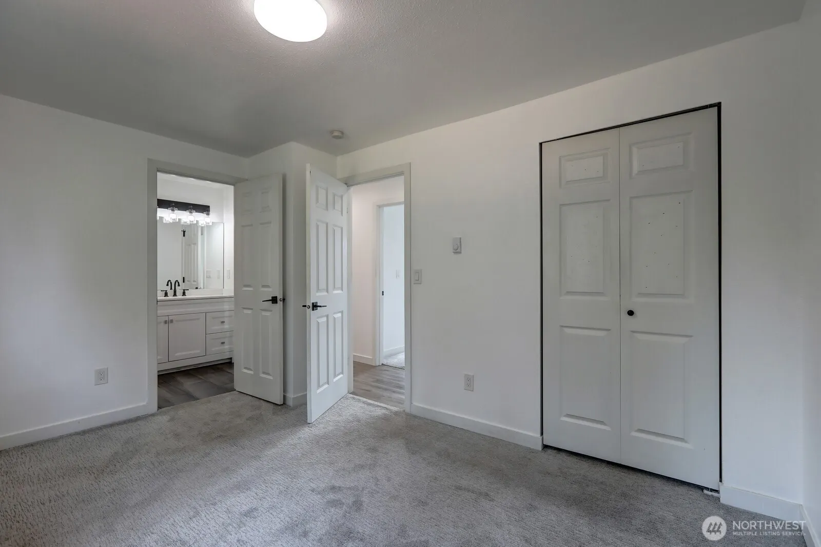 23202 115th Avenue SE, Kent, WA 98031