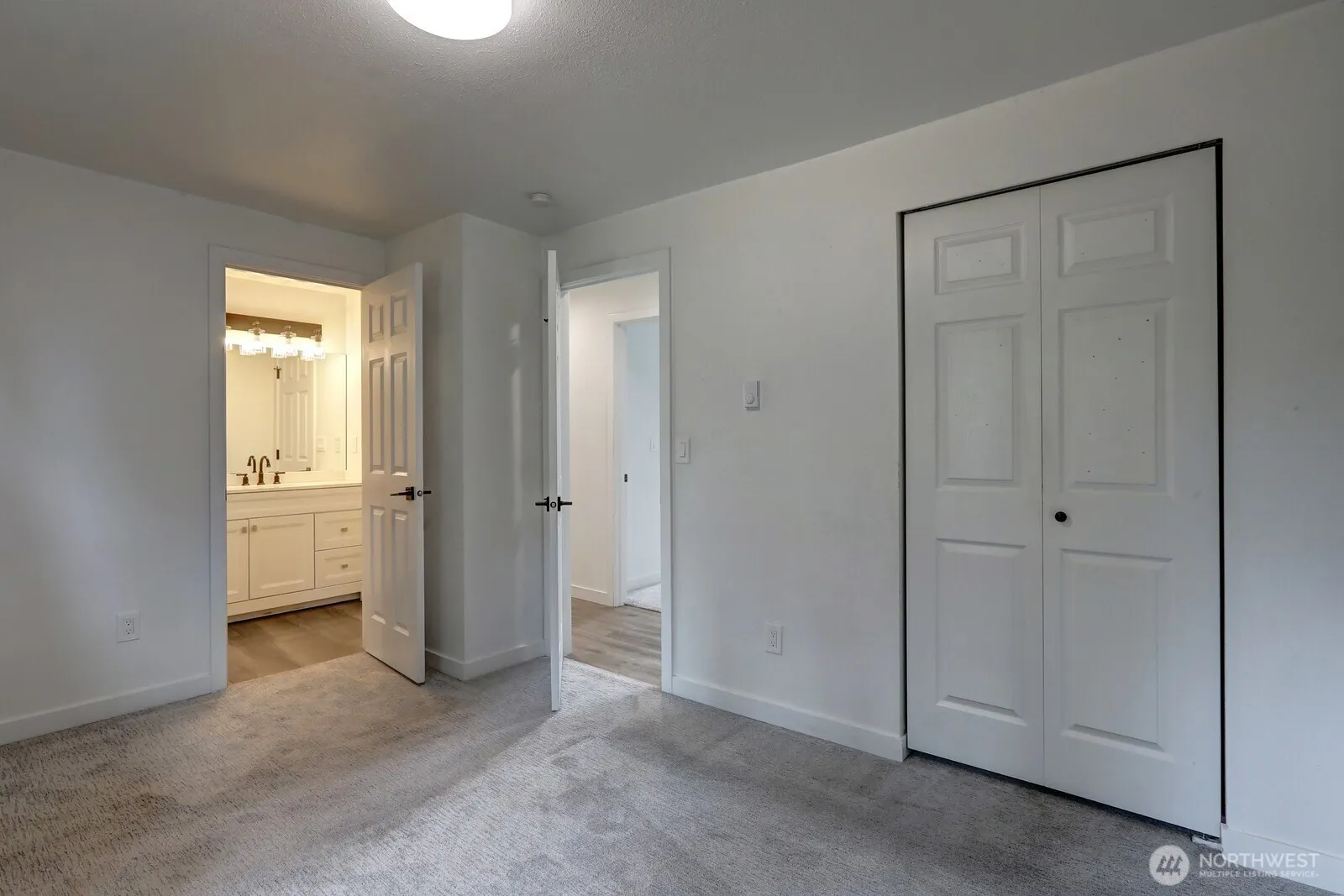 23202 115th Avenue SE, Kent, WA 98031