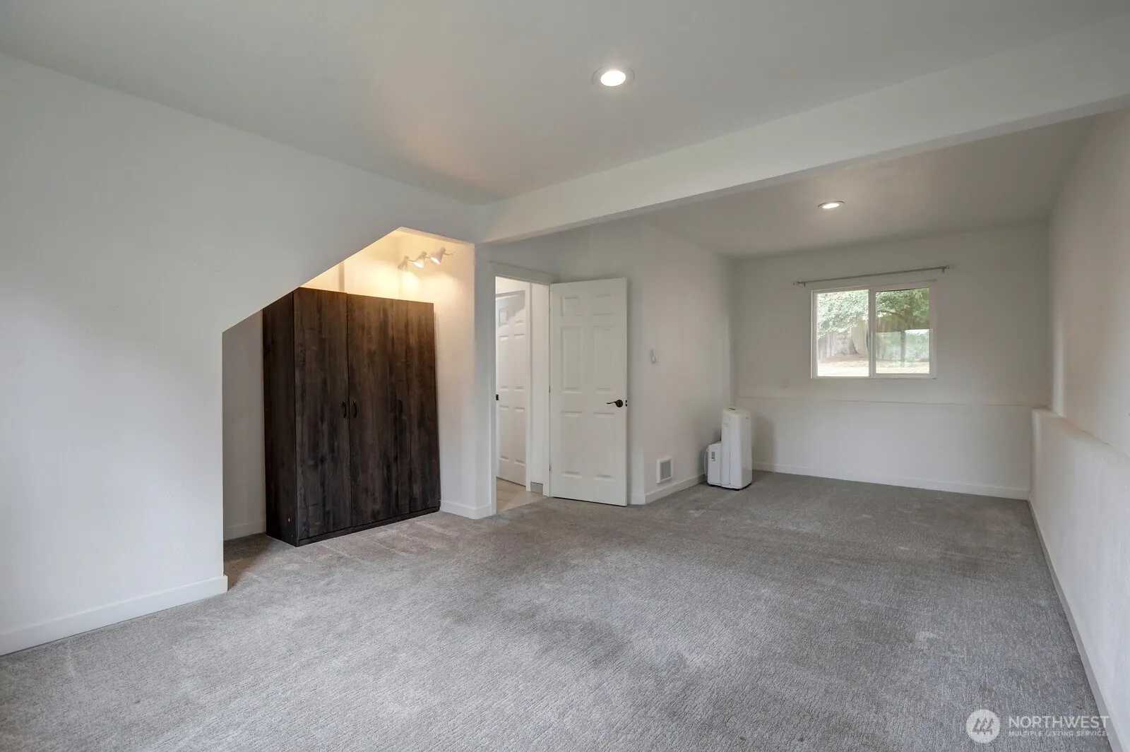 23202 115th Avenue SE, Kent, WA 98031