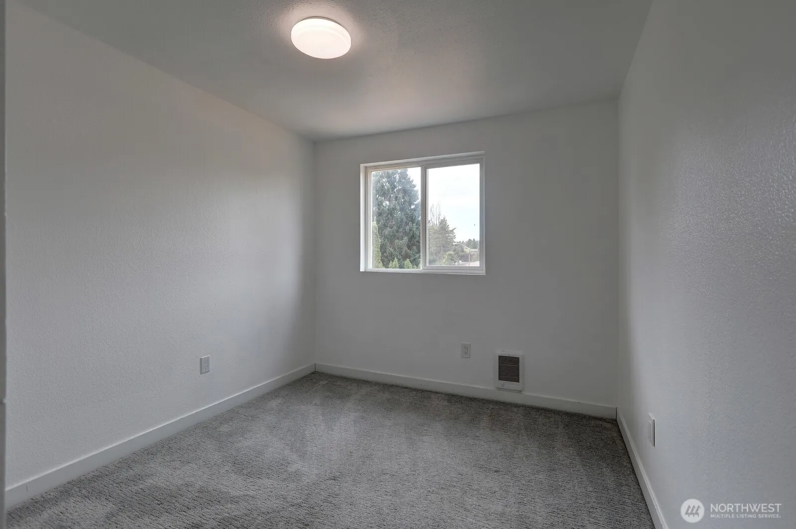 23202 115th Avenue SE, Kent, WA 98031