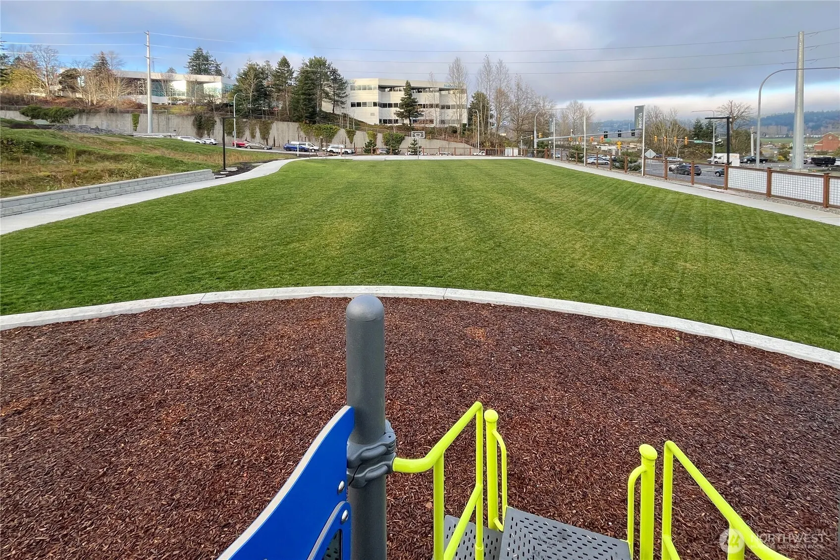 12207 137th Place NE #2606, Redmond, WA 98052