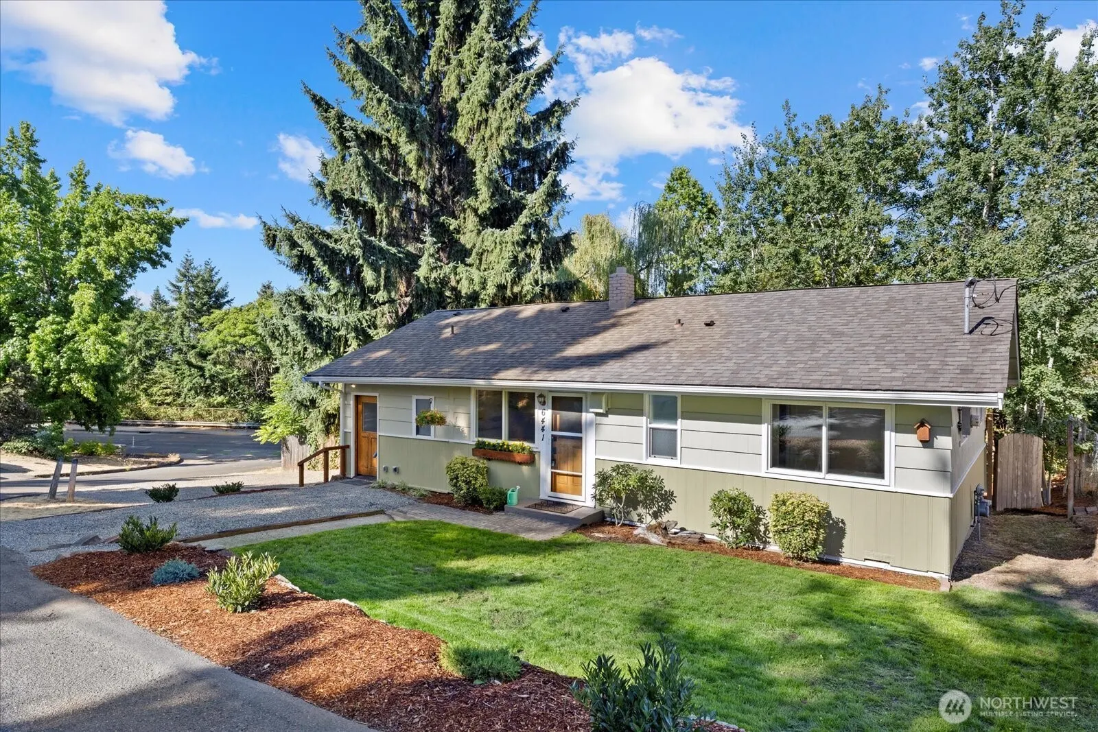 6441 23RD AVE S , Seattle, WA 98108