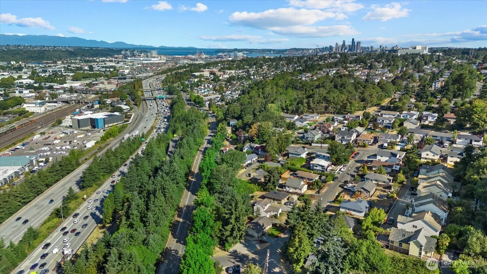 6441 23RD AVE S , Seattle, WA 98108