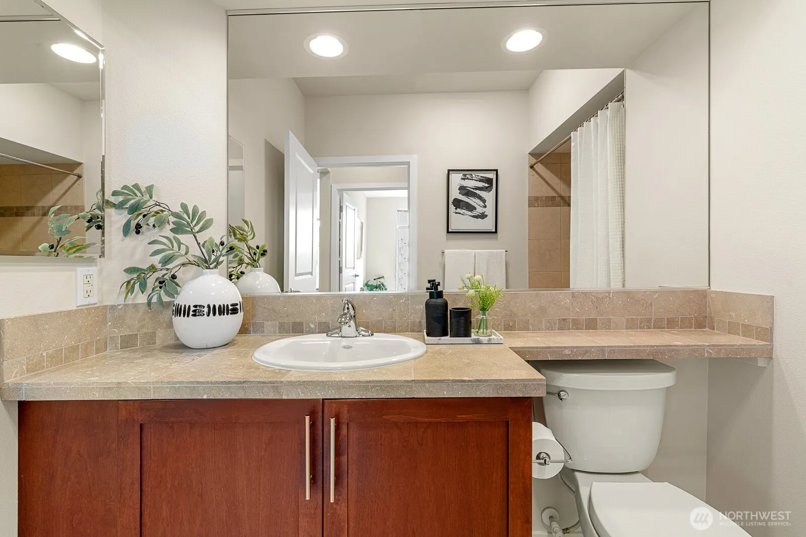 211 Kirkland Avenue #510, Kirkland, WA 98033