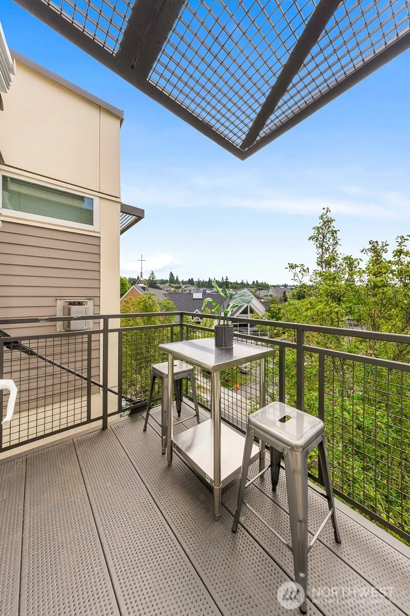 211 Kirkland Avenue #510, Kirkland, WA 98033