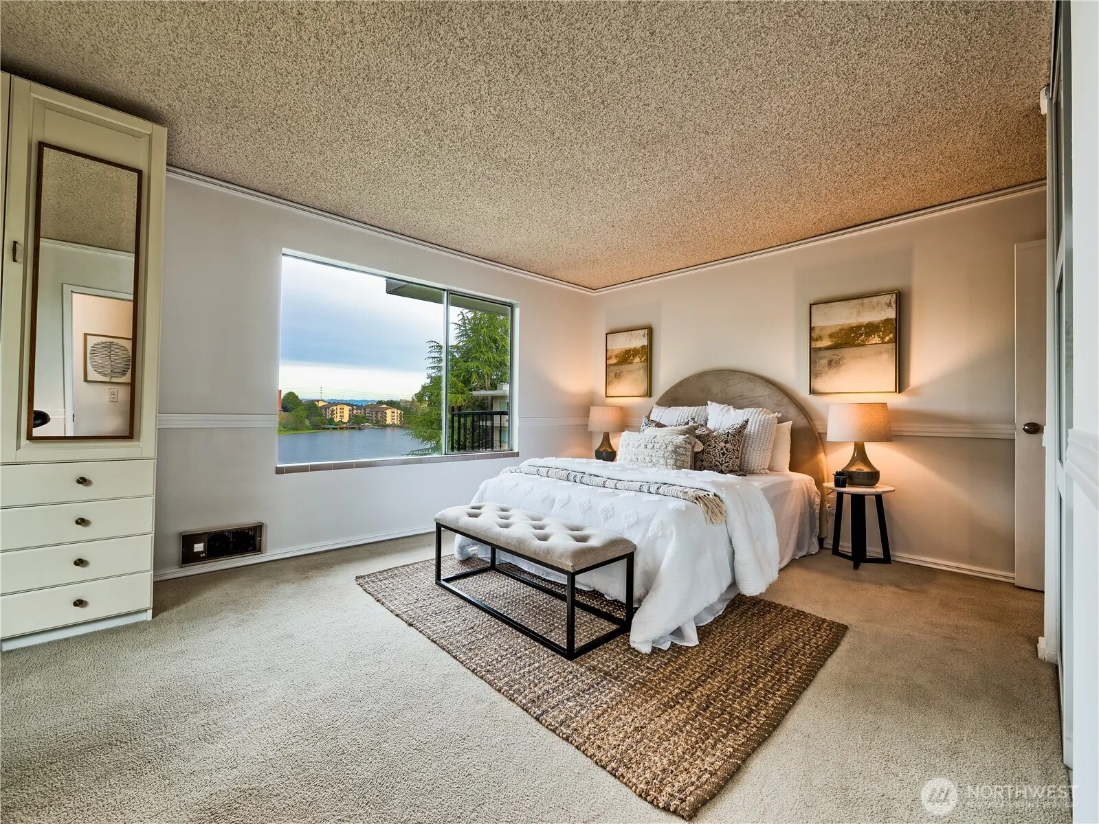 322 N 134th Street #401, Seattle, WA 98133