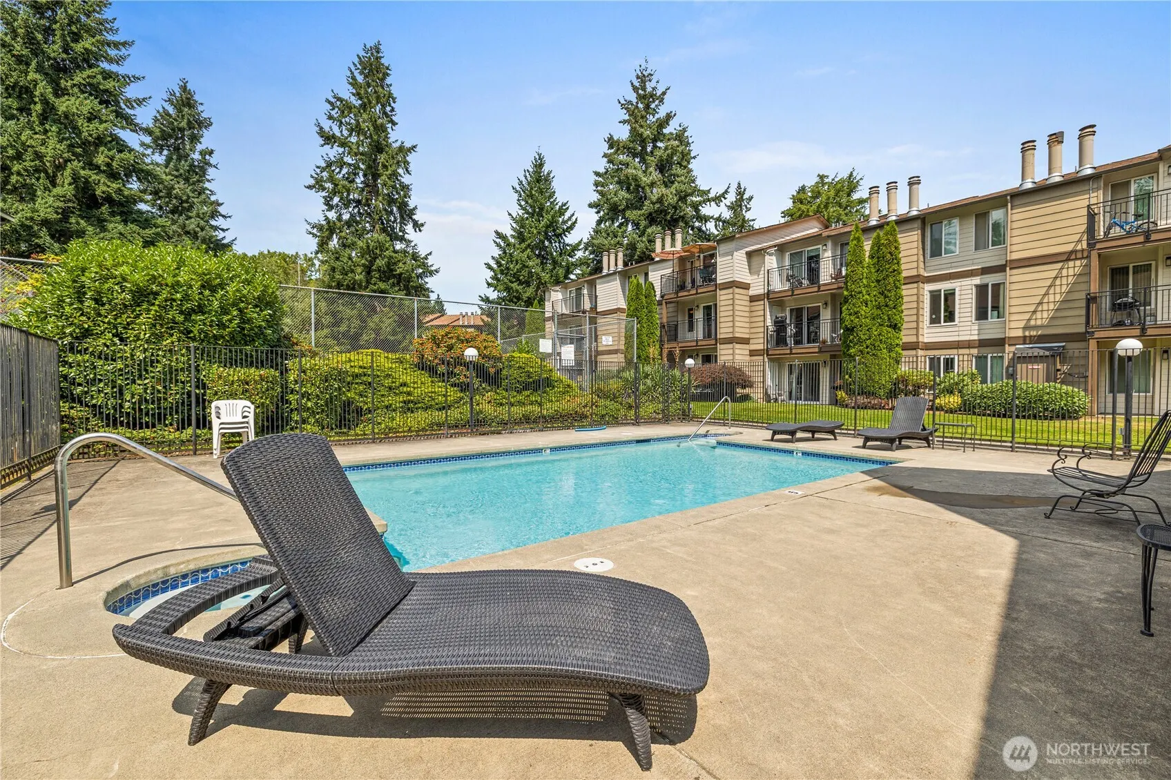 12933 127th Drive NE #205, Kirkland, WA 98034