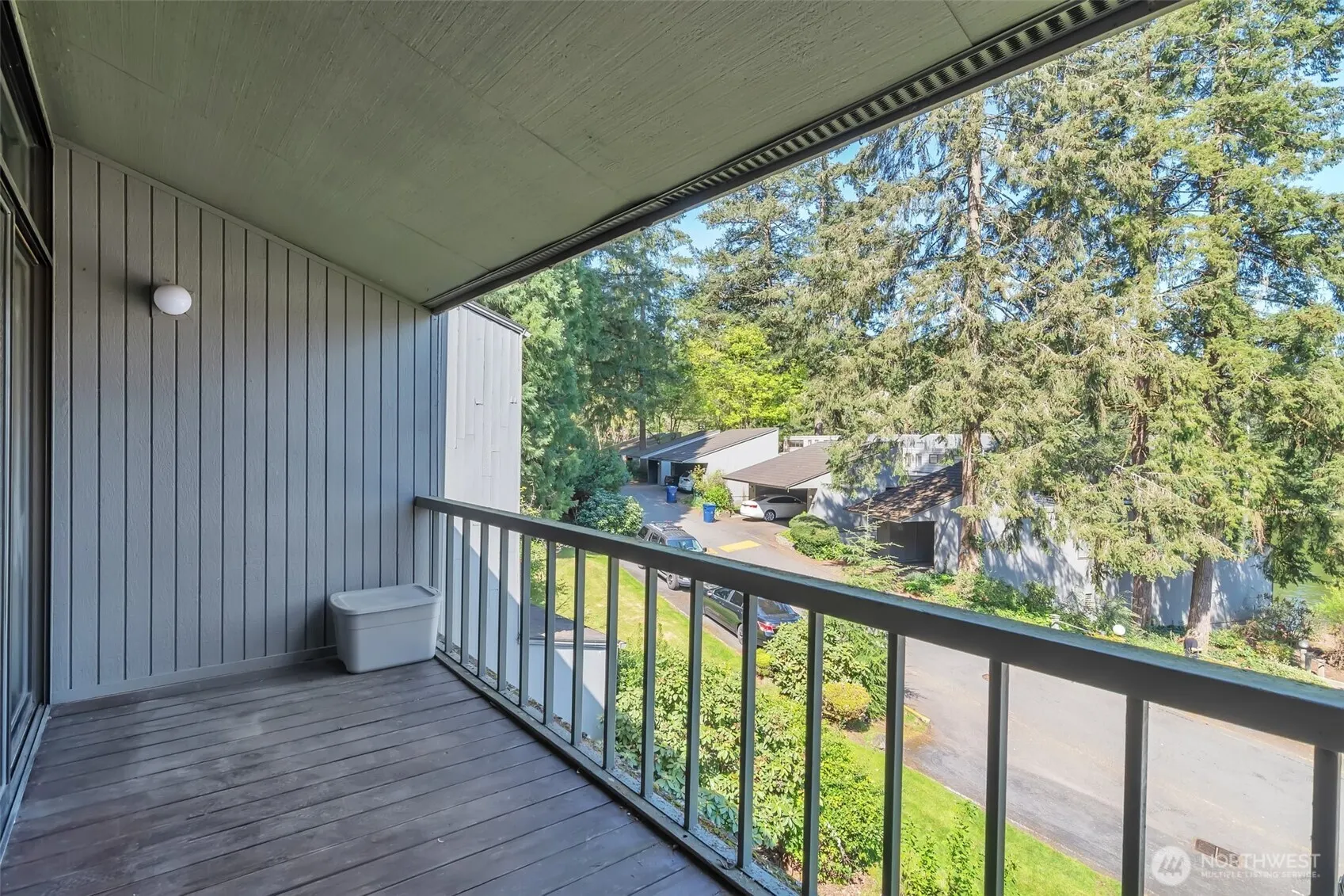13932 NE 60th #155, Redmond, WA 98052