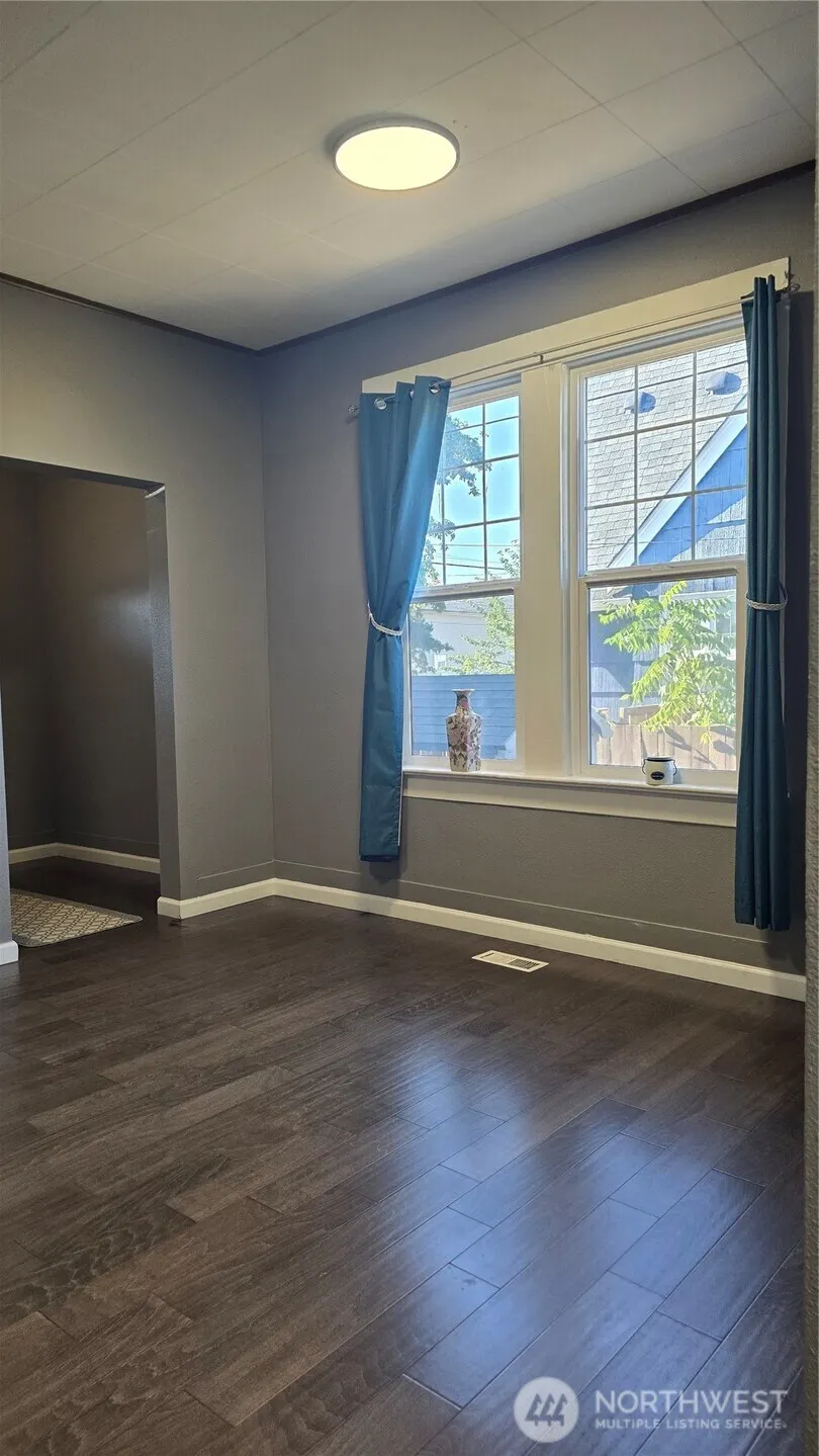 420 2nd Avenue S, Kent, WA 98032