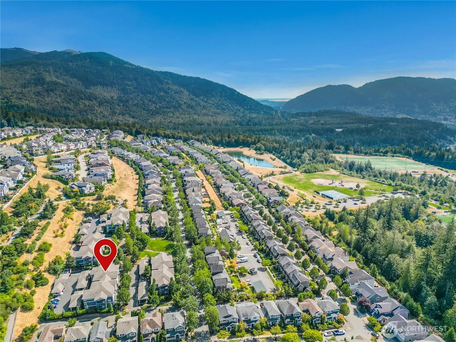 1698 25th Place NE #304, Issaquah, WA 98029