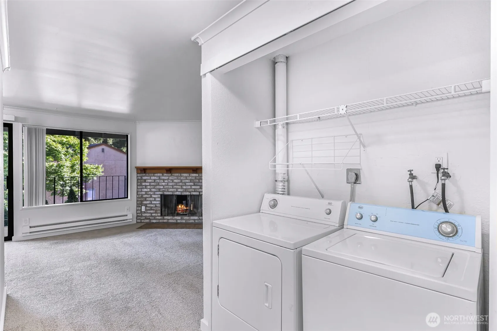 12516 NE 117th Place #C4, Kirkland, WA 98034