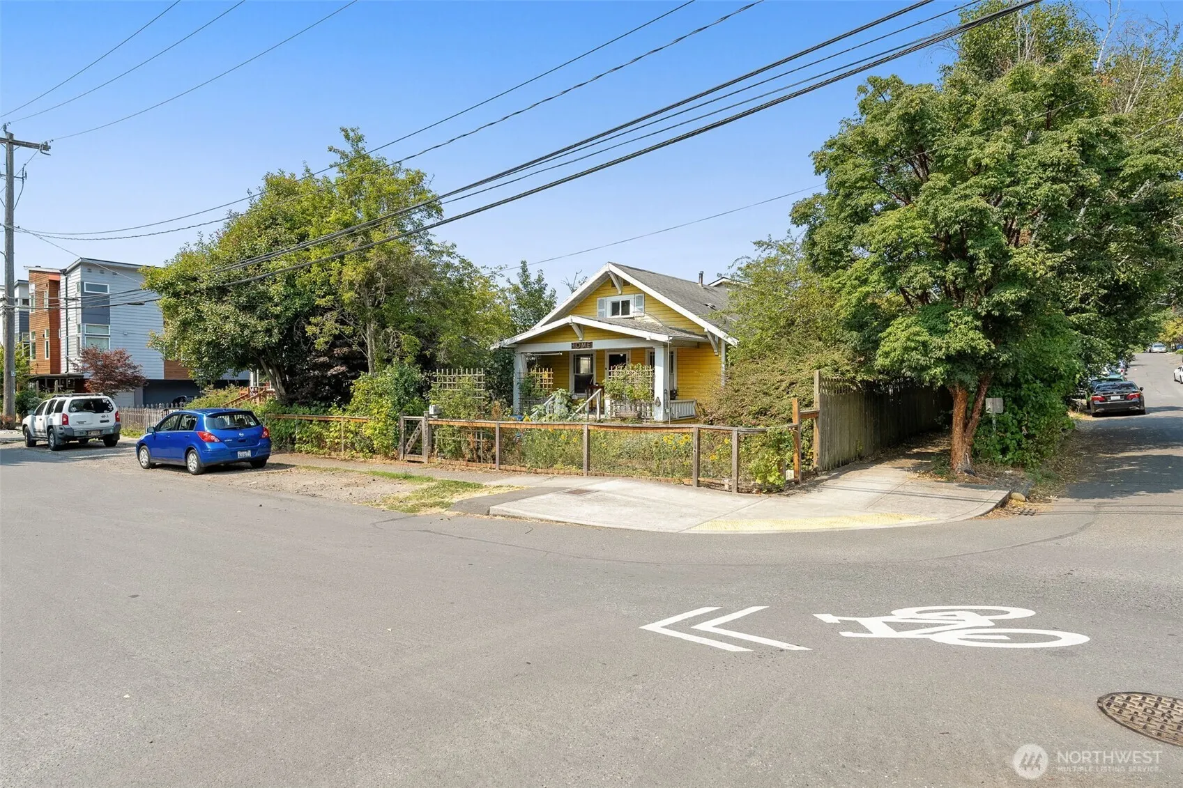 3618 S Charlestown Street , Seattle, WA 98144