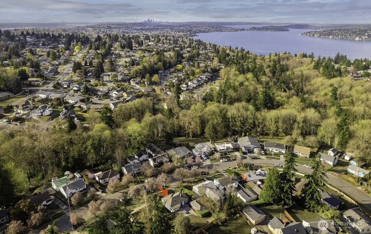 11424 69th Place S, Seattle, WA 98178
