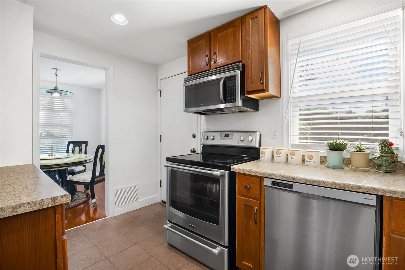 11424 69th Place S, Seattle, WA 98178