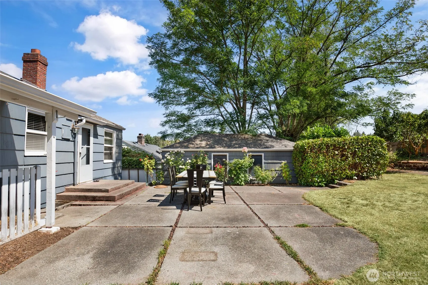 11424 69th Place S, Seattle, WA 98178