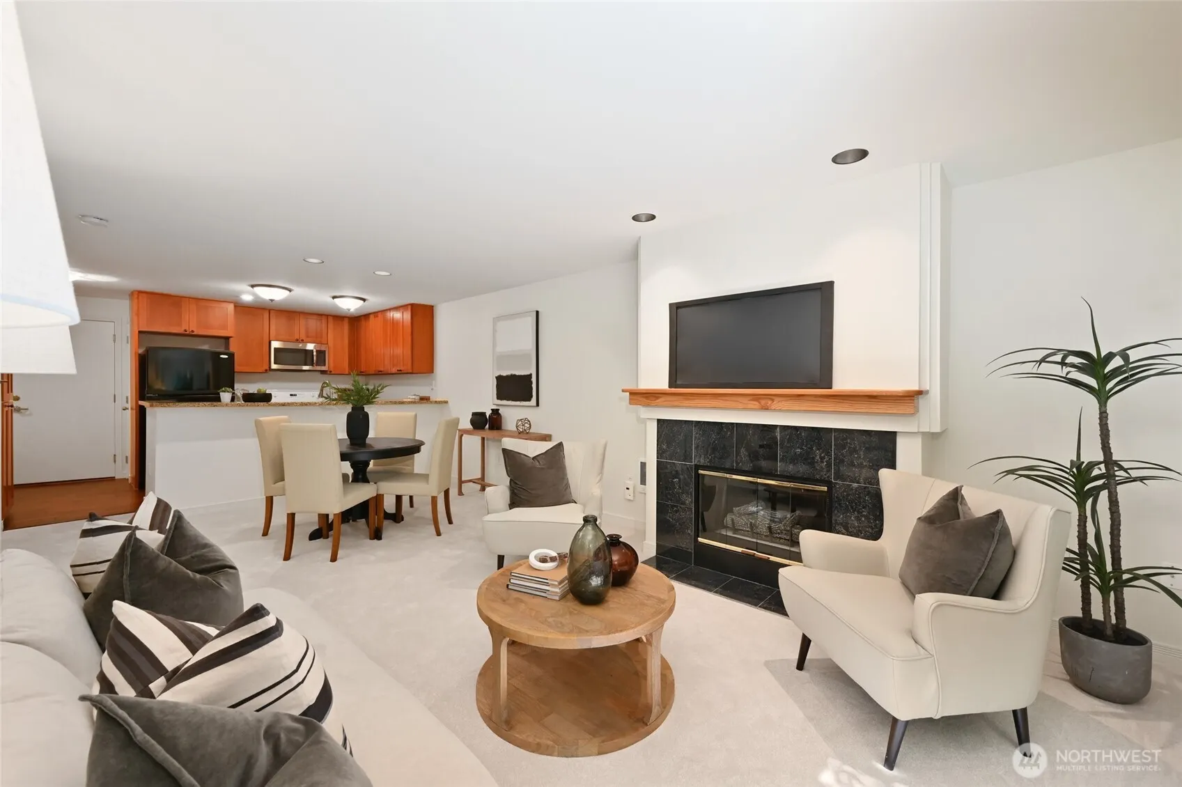4309 34th Avenue W #101, Seattle, WA 98199
