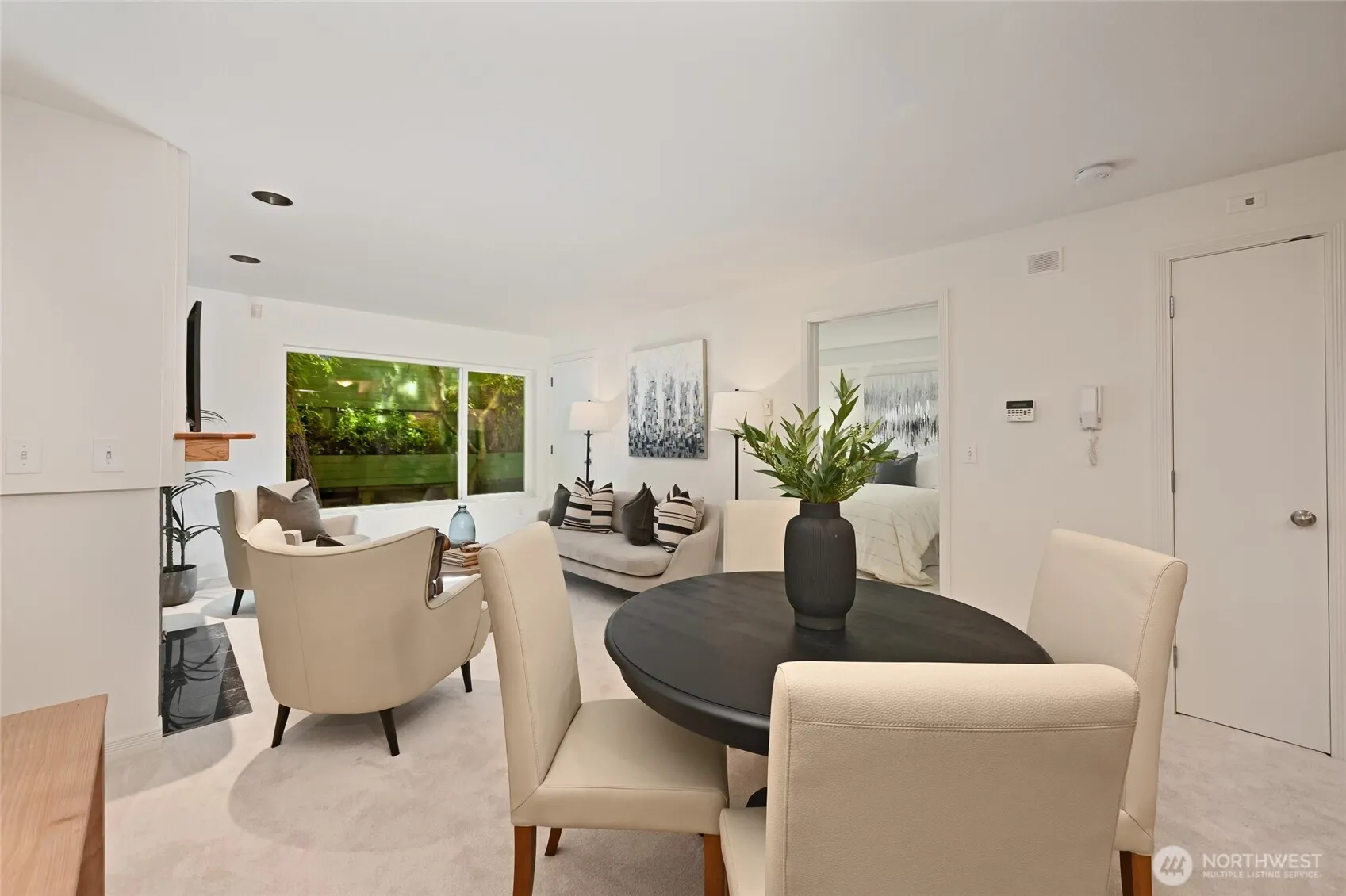 4309 34th Avenue W #101, Seattle, WA 98199