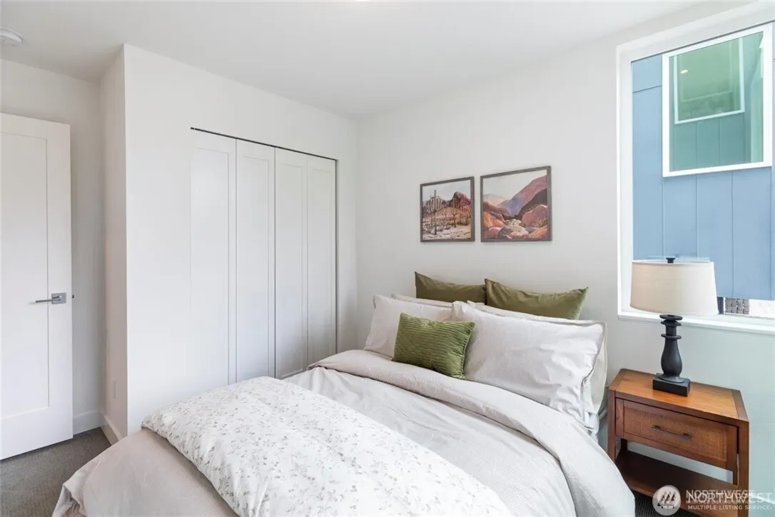 16 Etruia Street #B, Seattle, WA 98109