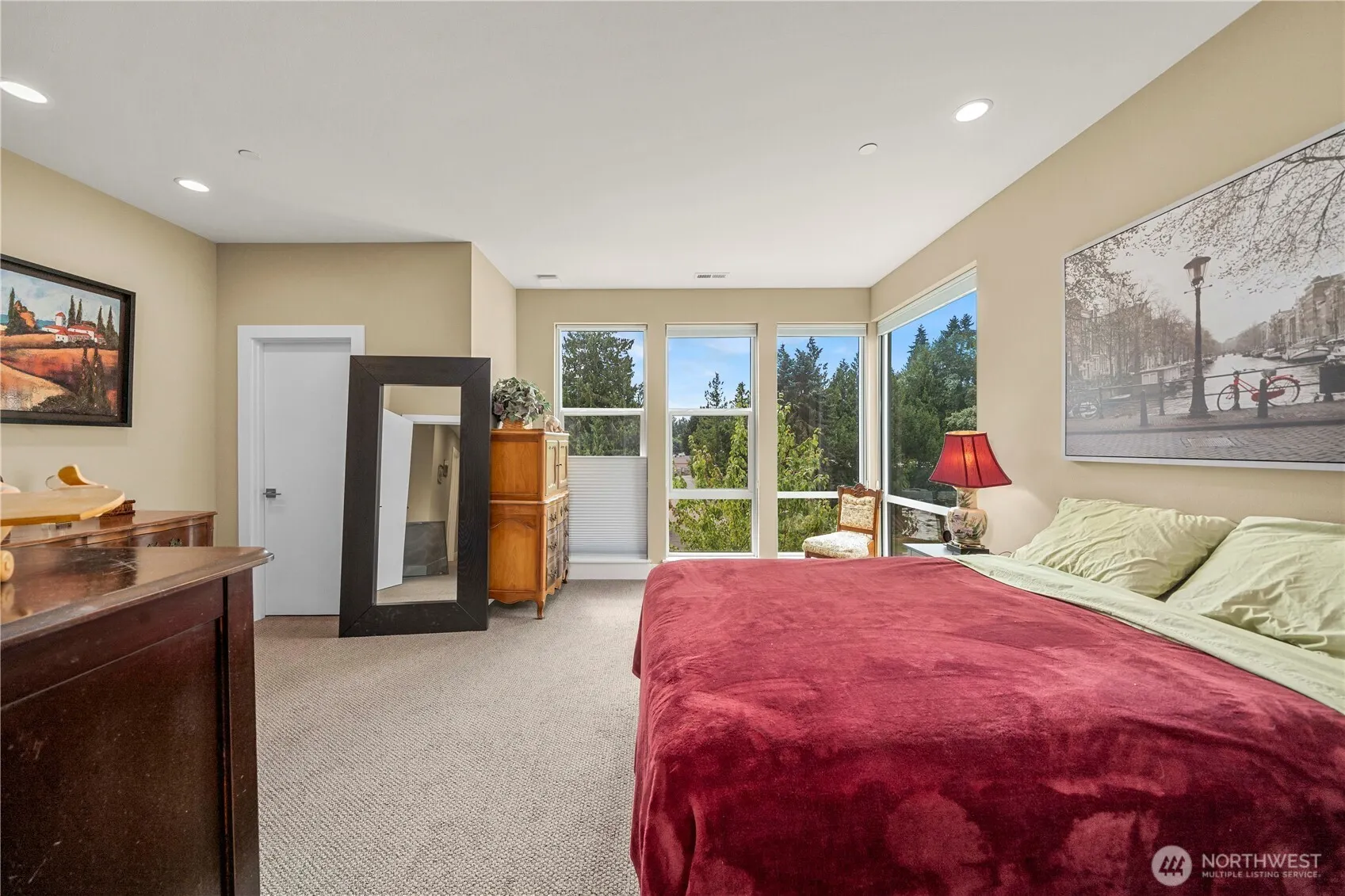 9710 NE Main Street #A, Bothell, WA 98011