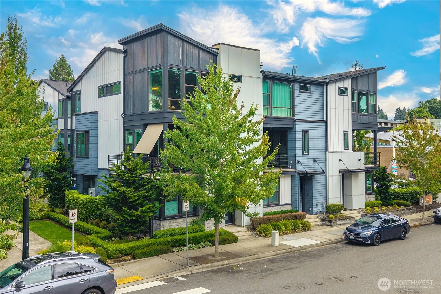 9710 NE Main Street #A, Bothell, WA 98011