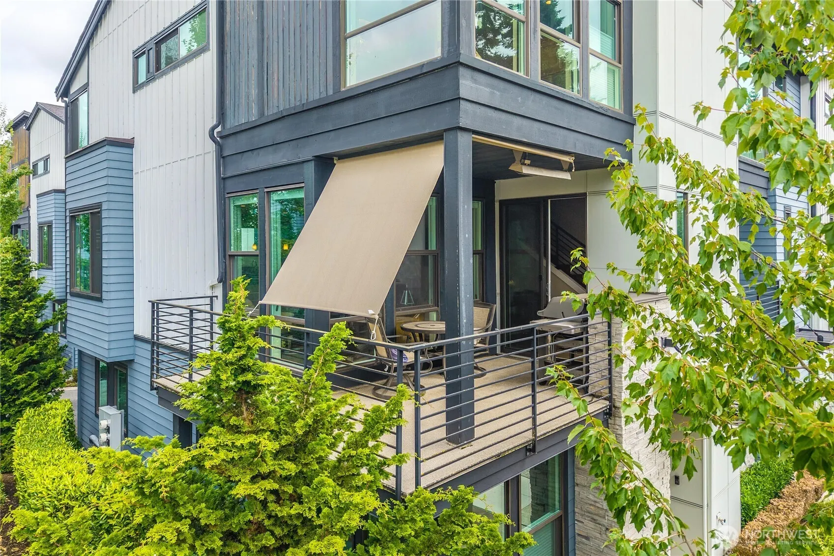9710 NE Main Street #A, Bothell, WA 98011