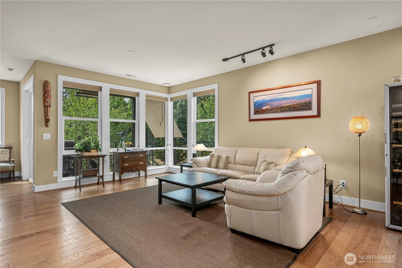 9710 NE Main Street #A, Bothell, WA 98011