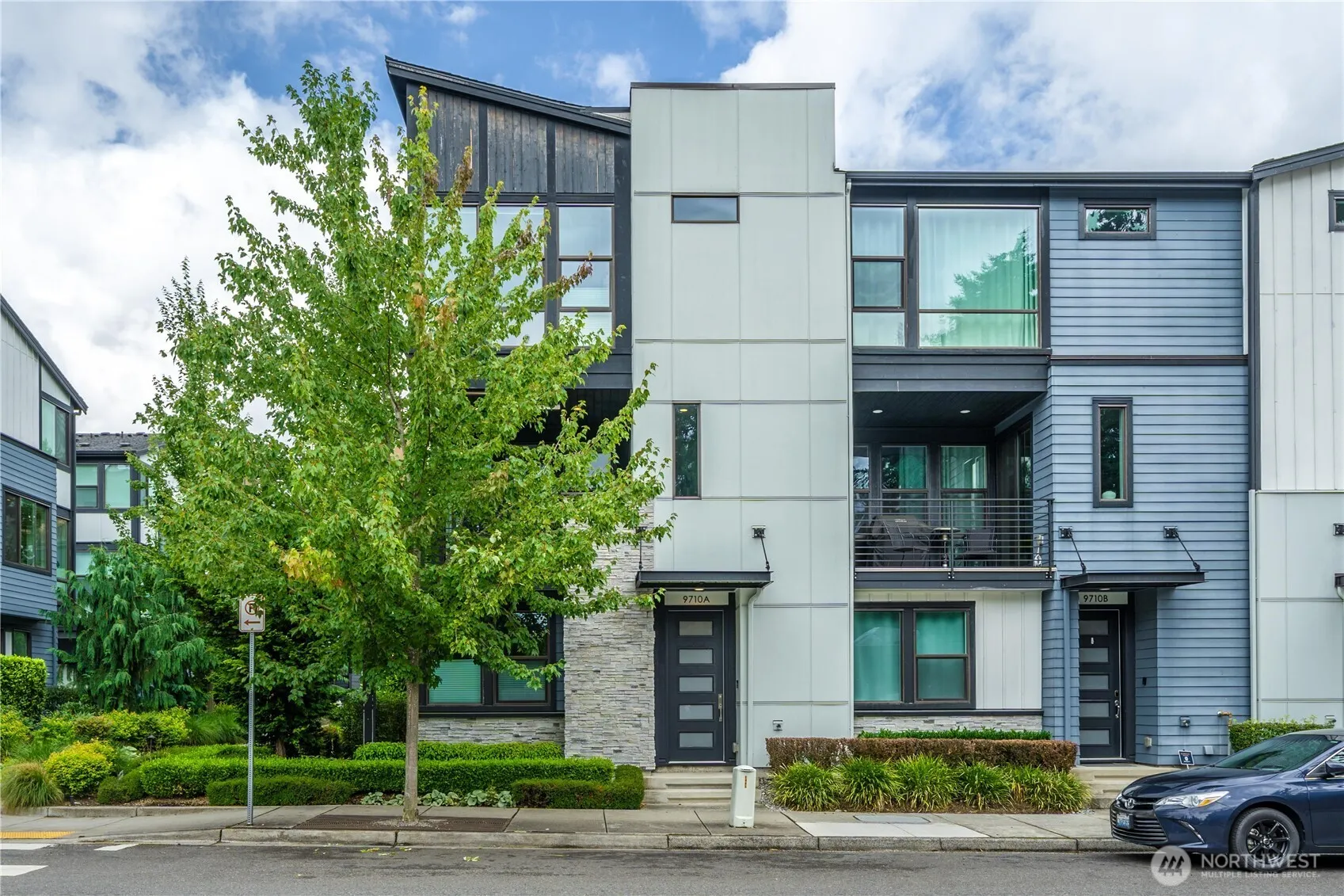9710 NE Main Street #A, Bothell, WA 98011