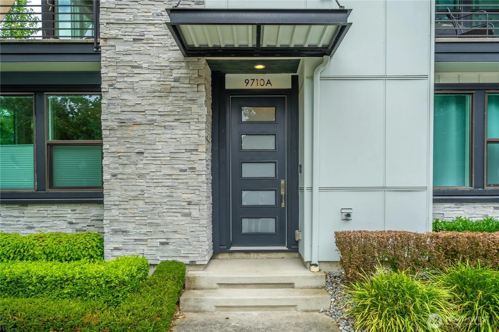 9710 NE Main Street #A, Bothell, WA 98011